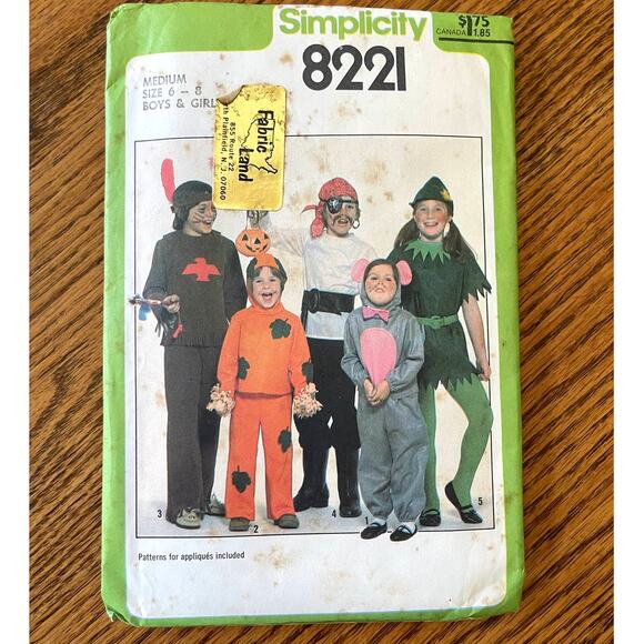Vintage 1970s Simplicity 8221 Sewing Pattern Med Kid Halloween Costumes COMPLETE - Picture 1 of 2